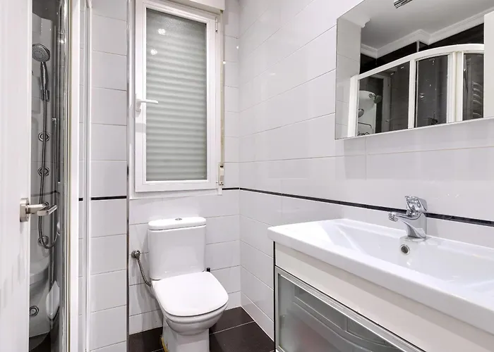 Encantadora Vivienda Turistica A Orillas De La Ria * Bilbao