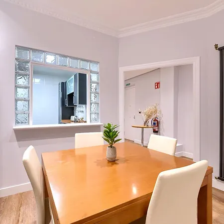 Encantadora Vivienda Turistica A Orillas De La Ria Bilbao